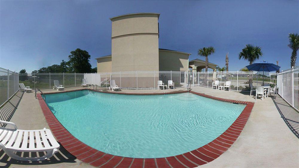 Quality Inn & Suites Franklin Buitenkant foto