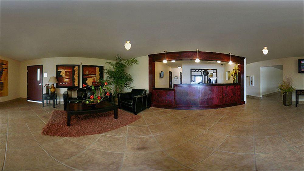 Quality Inn & Suites Franklin Buitenkant foto